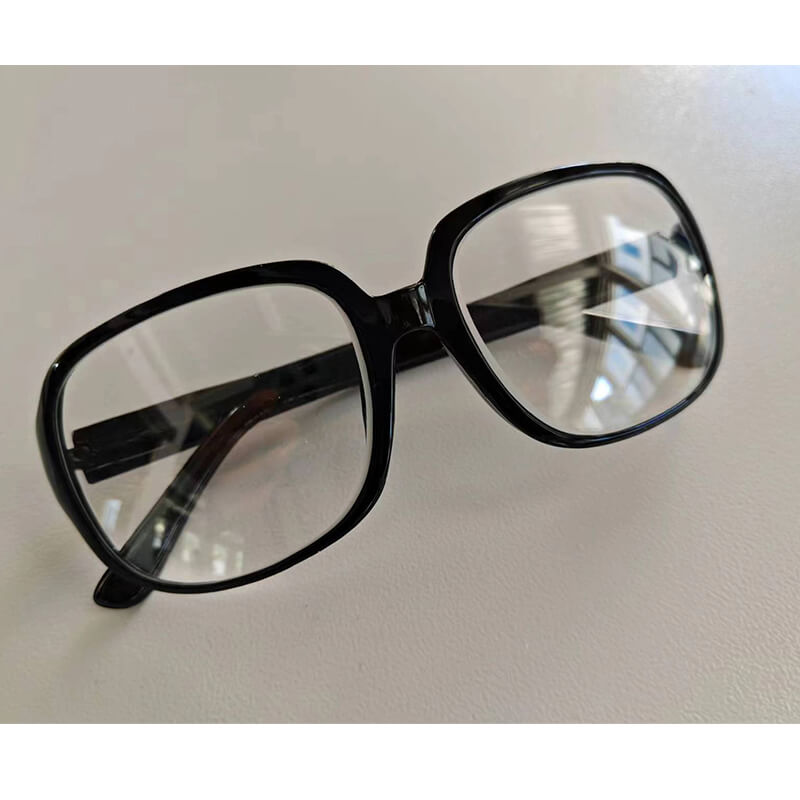 lead protective glasses